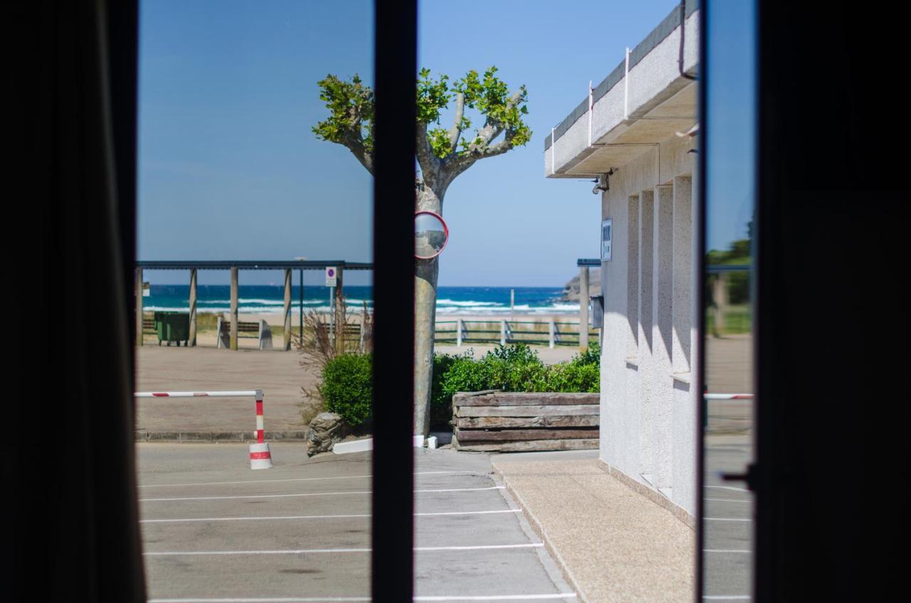Camping Playa De Ajo Dış mekan fotoğraf